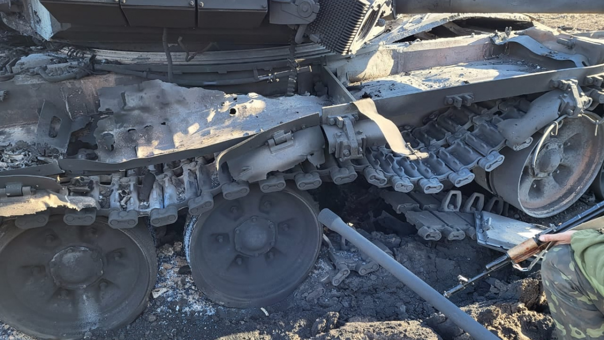 ЗСУ знищили колону російської техніки на Луганському напрямку