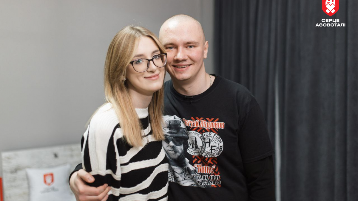 Втратив нирку на війні та ледь вцілів під час евакуації гвинтокрилом з «Азовсталі»: оборонець Маріуполя будує нове життя на Київщині