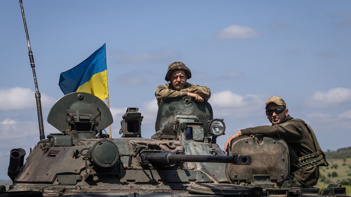 Росіяни зосередили зусилля на Авдіївському та Мар’їнському напрямках – карта