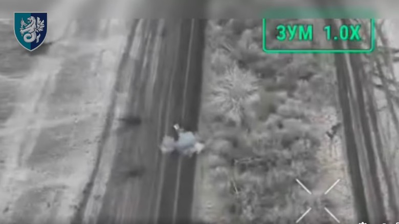 Байкери-невдахи: окупанти влаштували штурм на мотоциклах - кадри бою