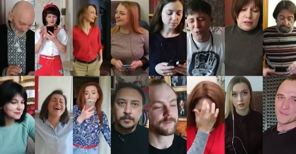 Актеры Драматического театра дистанционно записали для мариупольцев песню про коронавирус (ВИДЕО)