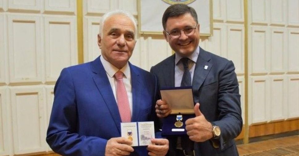 Выборы нового ректора МГУ назначены на ноябрь. Константин Балабанов не уходит из вуза окончательно