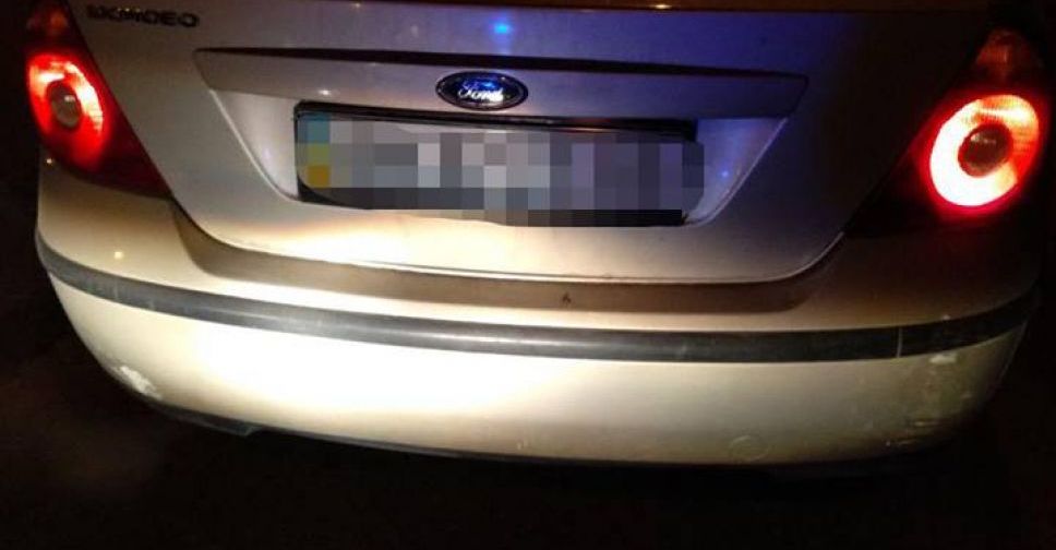 В нетрезвом виде и без документов: патрульные остановили в Мариуполе знакомого водителя