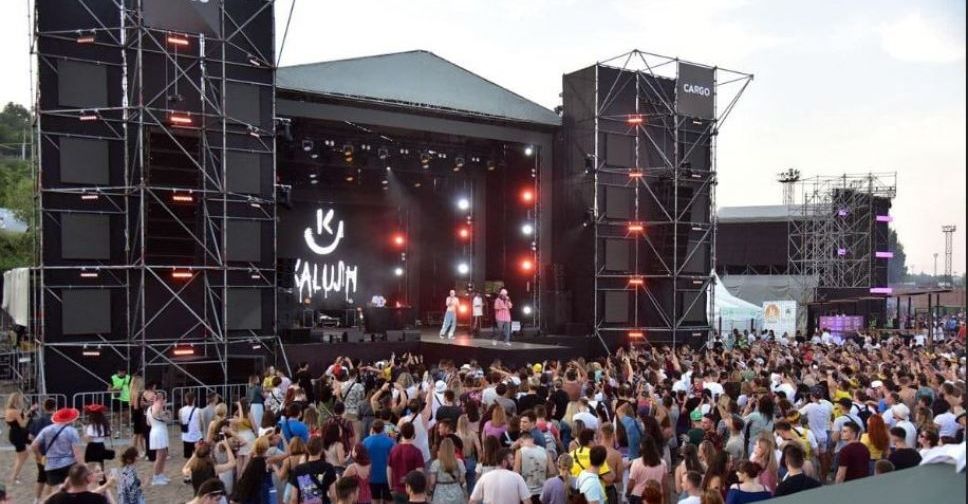 Популярные хиты и взрывная энергетика: каким был первый день MRPL City Fest 2021