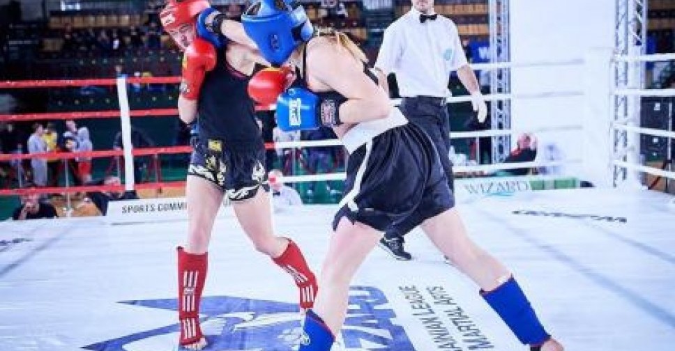 Мариупольский кикбоксер нокаутировал соперника на чемпионате в Киеве (ФОТО)