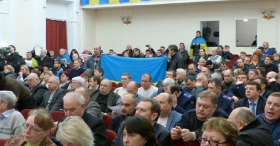 В Мариуполе изменят правила присутствия и выступления горожан на заседаниях горсовета? (ФОТО)