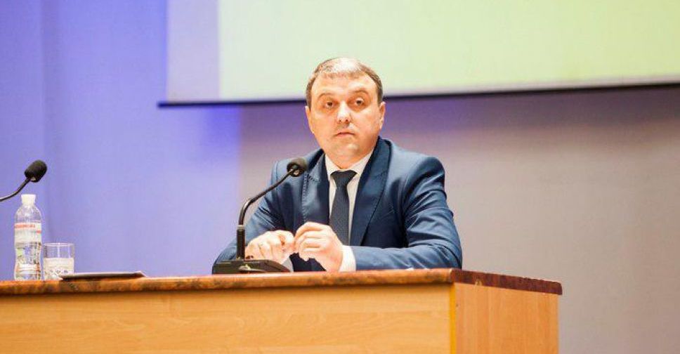 Скандал на сессии - флешмоб в соцсетях: чем закончится противостояние секретаря горсовета и мариупольских общественников? (ВИДЕО)