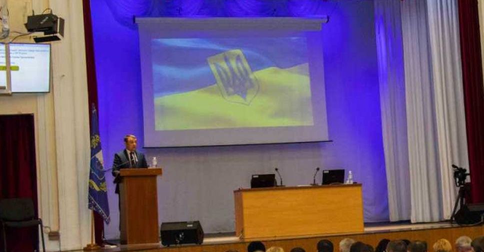 В Мариуполе чиновников обяжут говорить по-украински?