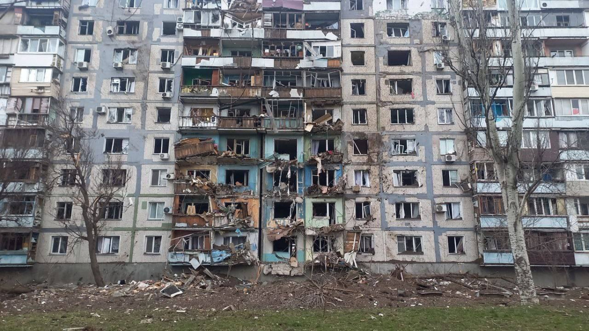 Росіяни атакували ДніпроГЕС, вбили людей у Запоріжжі та на Хмельниччині – наслідки ракетної атаки