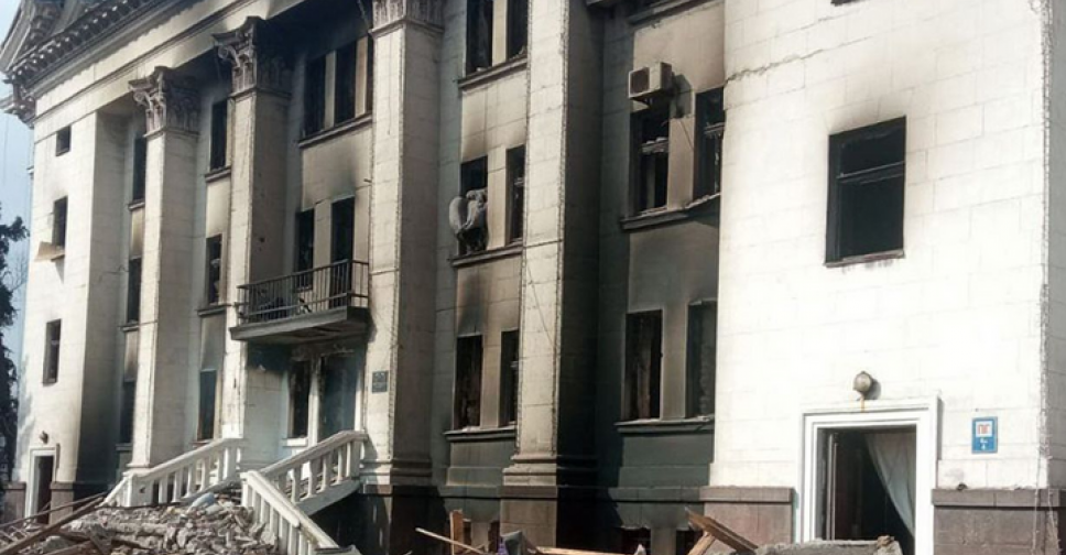 На драмтеатр в Мариуполе оккупанты сбросили 2 бомбы по 500 кг – расследование AI