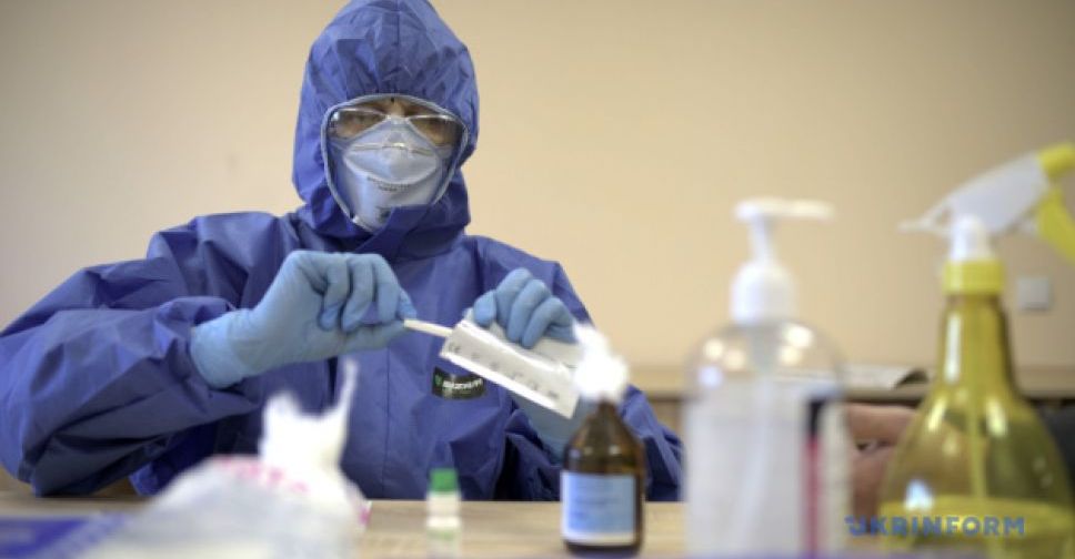 В Украине подтвердили более 6,5 тысяч случаев COVID-19
