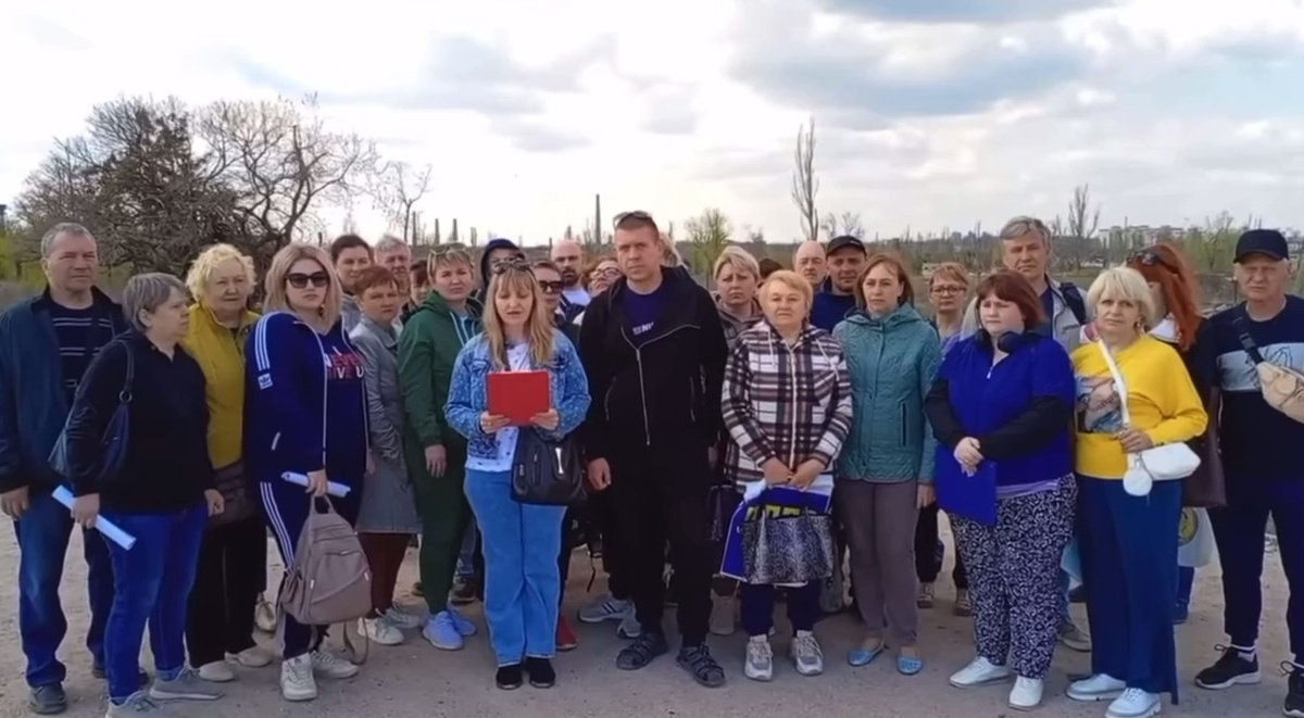 Жили у своїх підвалах: окупанти у Маріуполі розпродають чужі будинки, залишаючи людей на вулиці