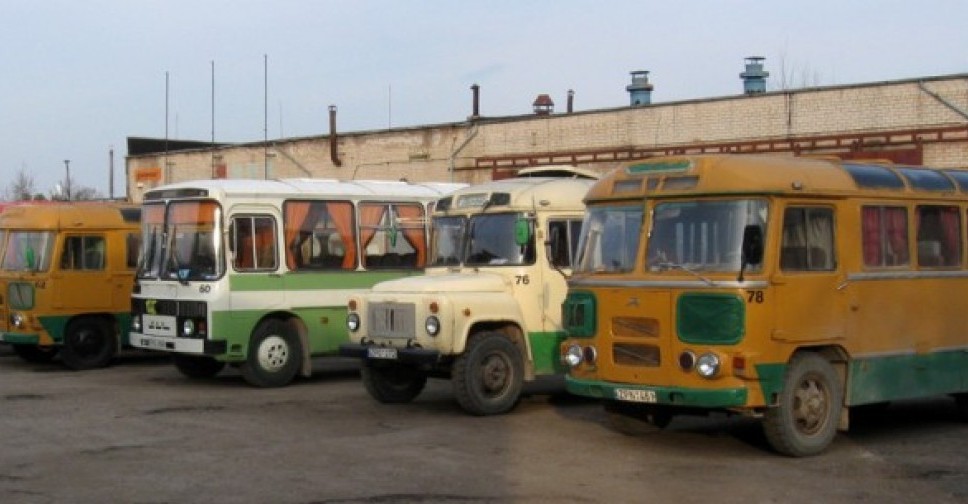 Один человек погиб и двое ранены в результате взрыва на автобазе в Авдеевке