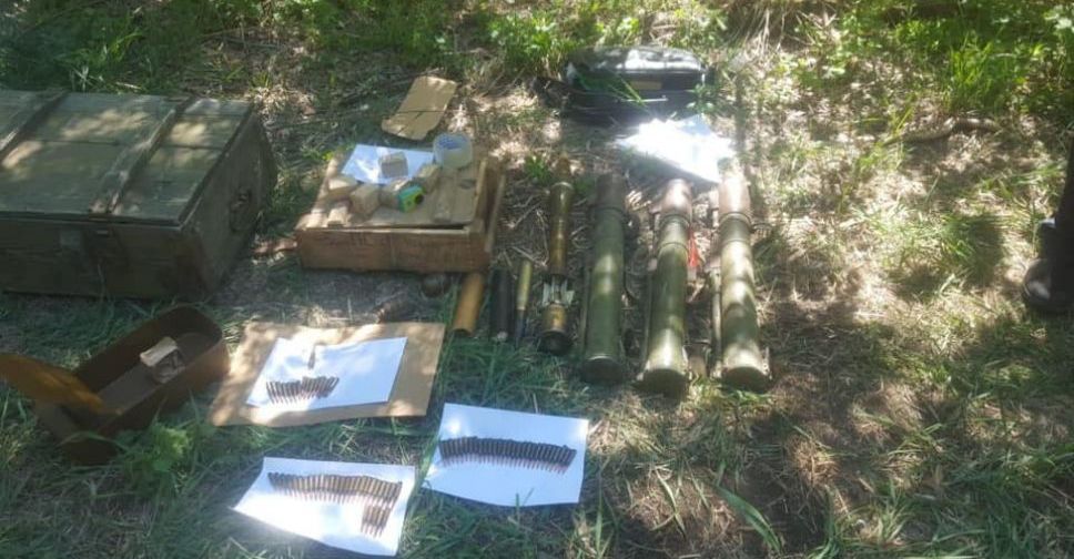 На Донетчине возле железной дороги нашли взрывоопасные предметы (ФОТО)