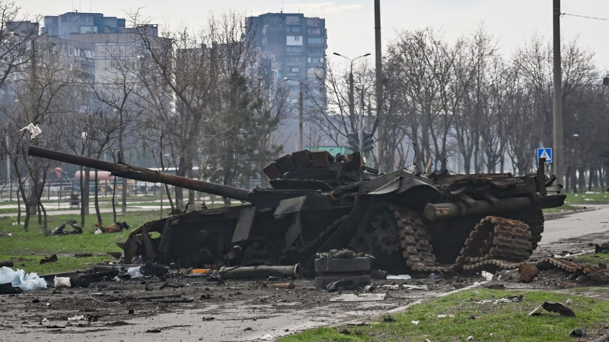 Росіяни захоплюють лікарню та руйнують Академію поліції – яким був 17 день оборони Маріуполя