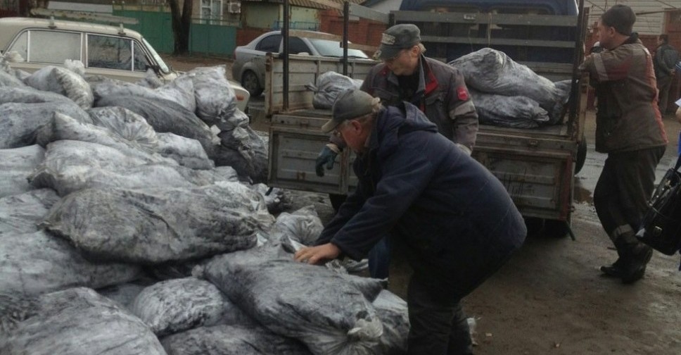 Жители Виноградного получили помощь от Венгерской экуменической службы (ФОТО)