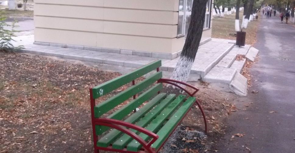 Популярную аллею Мариуполя сделали комфортабельной (ФОТОФАКТ)