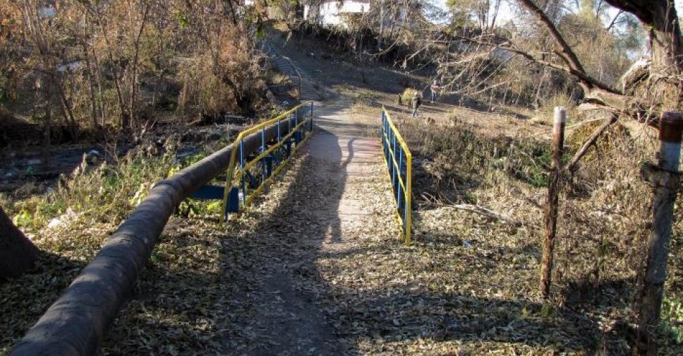 Проблемного пляжа с грязной морской водой у гостиницы «Турист» в Мариуполе больше не будет