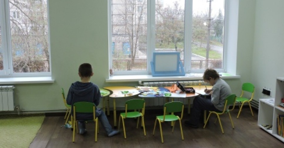 Психологическая помощь и занятия с детьми: как помогают семьям в Мариуполе