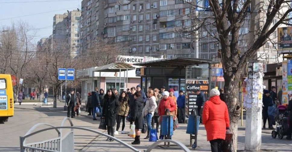 В Мариуполе стартовало голосование за новое название остановки на Кировском ЖМР