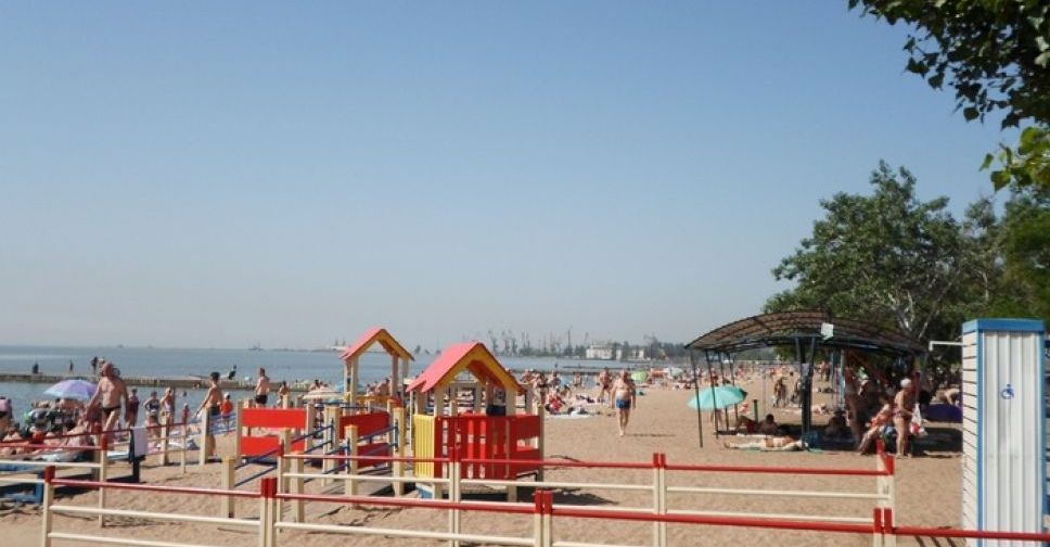 На побережье в Мариуполе нашли мертвого мужчину
