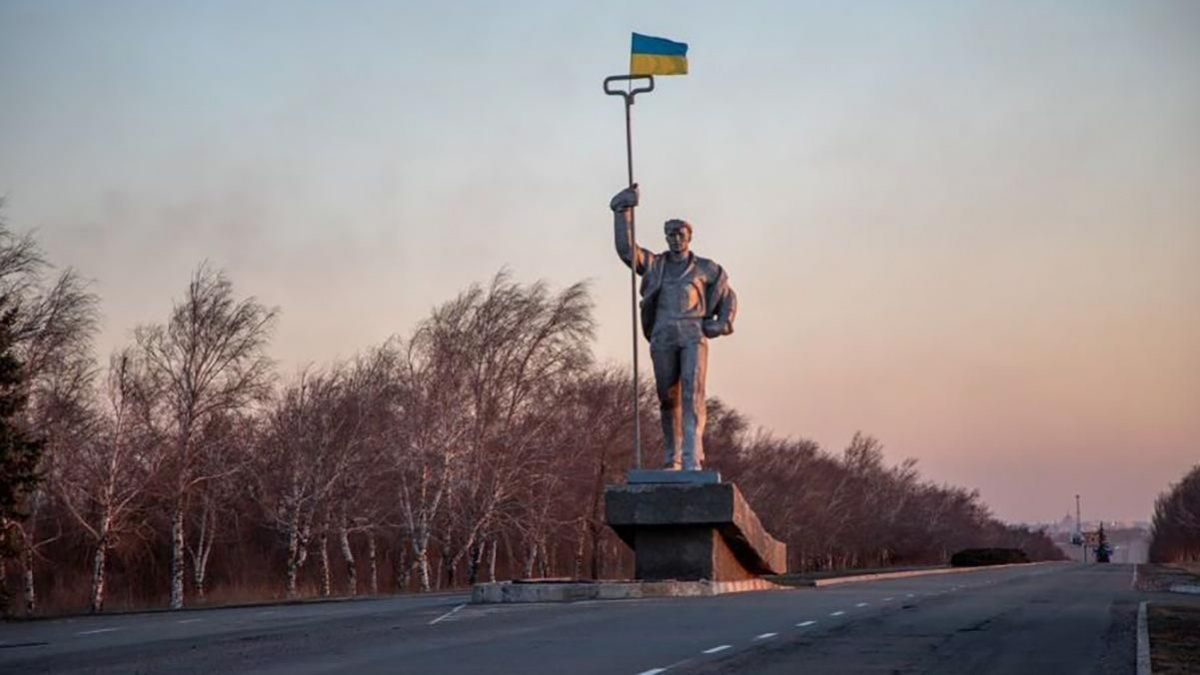 Український спротив в Маріуполі перевершив усі очікування - радник мера розповів унікальні факти про маріупольське підпілля