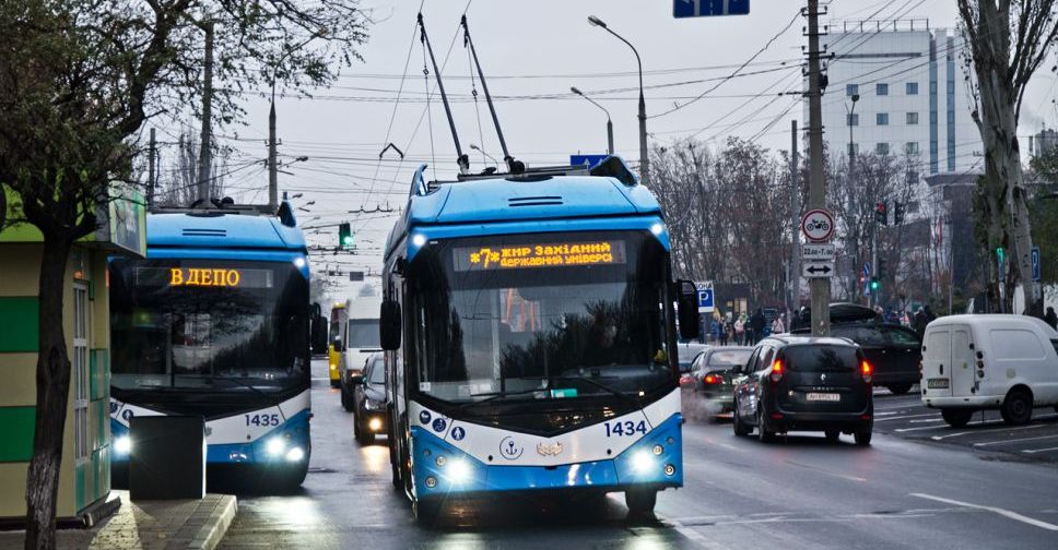 Когда непривитые пенсионеры смогут бесплатно ездить в мариупольском транспорте?