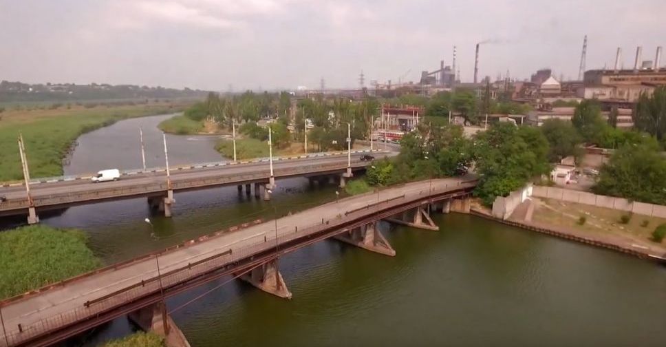 Старинный, стратегический, белый и красный: гид по мариупольским мостам (ФОТО+ВИДЕО)