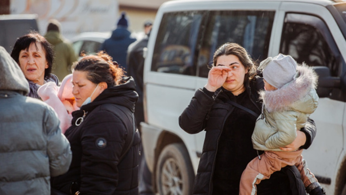 Виплати ВПО: стало відомо, скільки допомоги нарахують переселенцям у березні