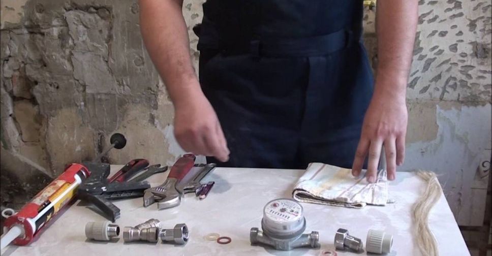 Мариупольцы могут устанавливать счетчики в своих домах без согласования с монополистами