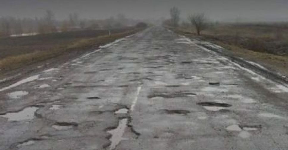 «Услышьте Мариуполь»: Автопробегом и петицией по бездорожью на трассе Мариуполь - Запорожье (ВИДЕО)