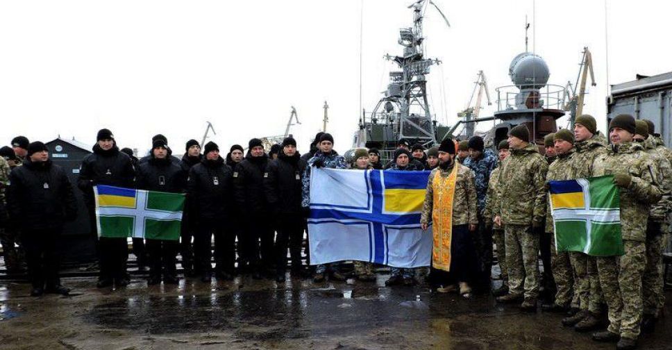 В Мариуполе украинские военные присоединились к акции поддержки пленных моряков (ФОТО)