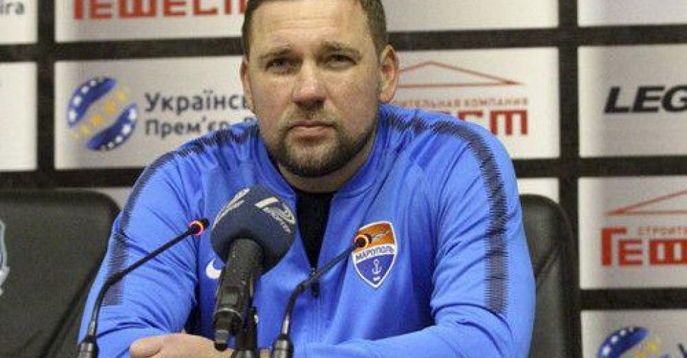 Мариупольский футбольный клуб продолжит тренировать Александр Бабич