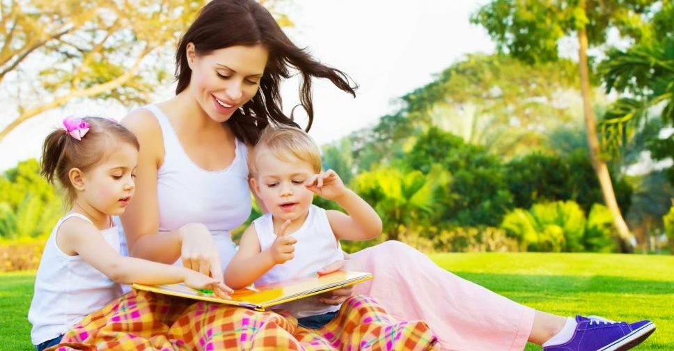 Концерты, конкурсы и квесты: как провести День матери в Мариуполе
