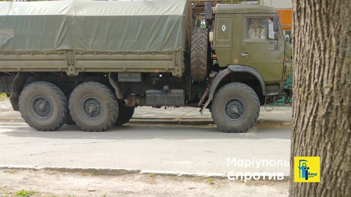 До Маріуполя  окупанти перекидають резерви та БК – де планують посилити наступ