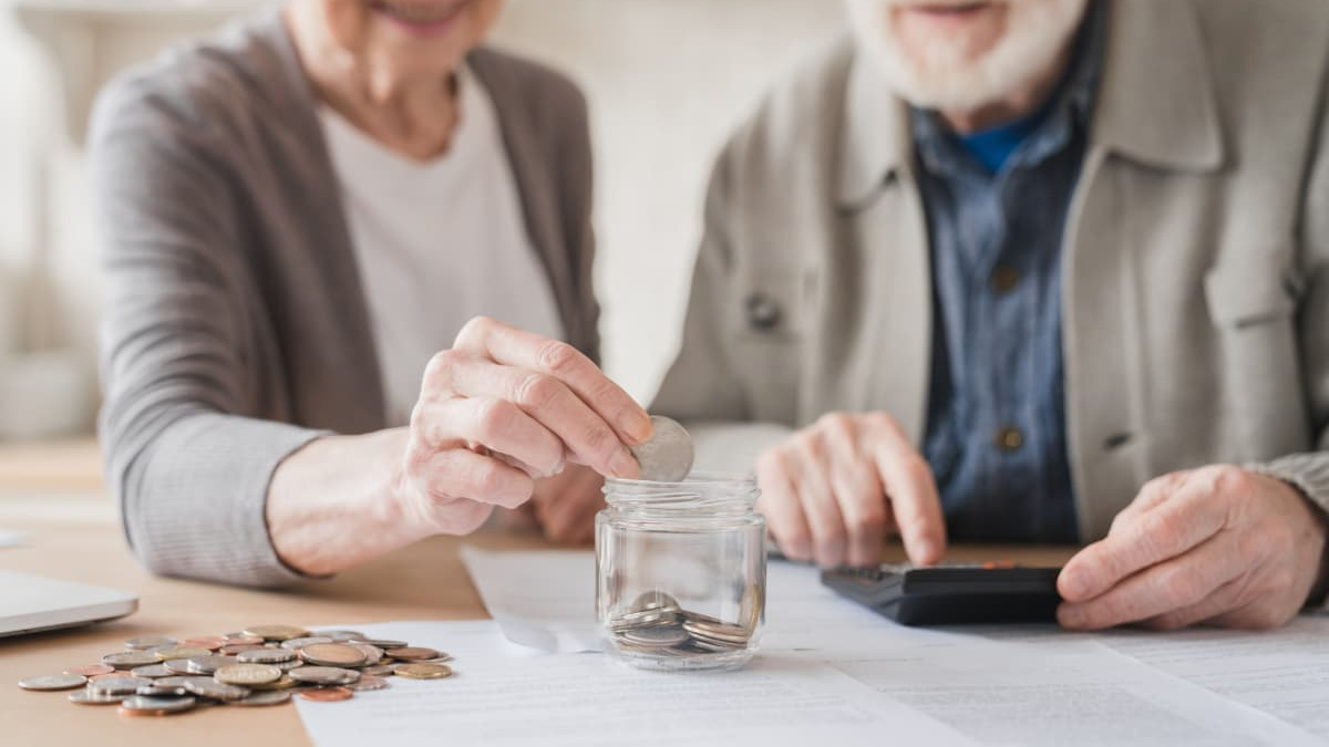 Пенсії на окупованих територіях – як виплачують кошти та яким чином поновити нарахування