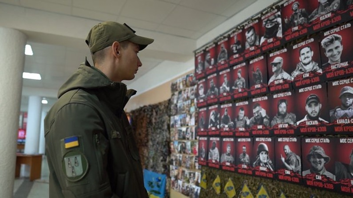 У 18 років потрапив на війну: історія військового-строковика з Сумщини, який захищав Маріуполь
