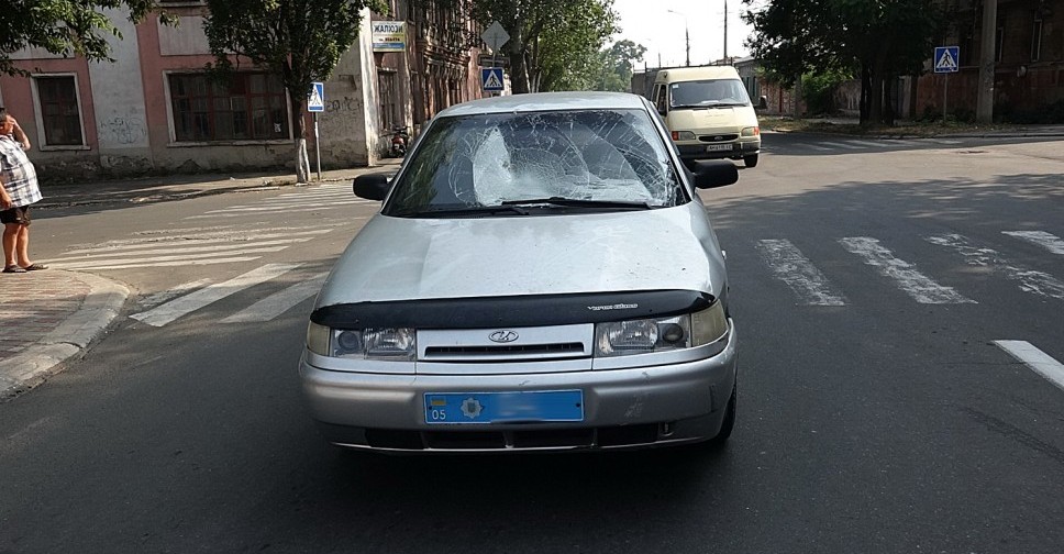 В Мариуполе полицейский автомобиль сбил ребенка на велосипеде (ФОТО)