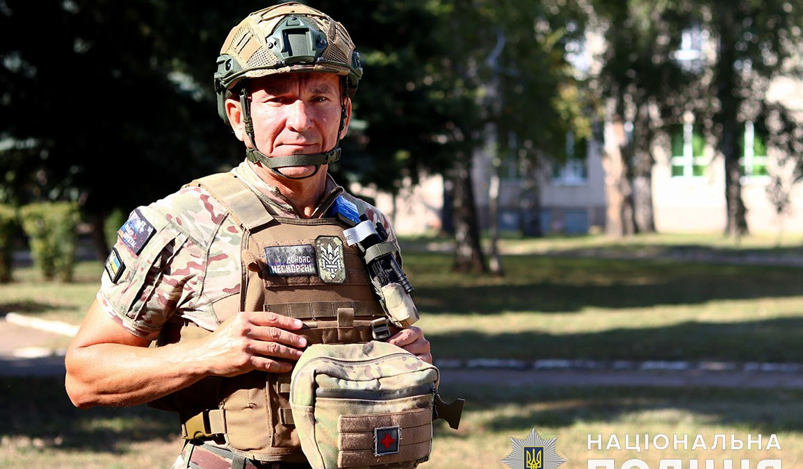 Втратив 21 кг в полоні: історія поліцейського з Маріуполя, який повернувся служити на Донеччину