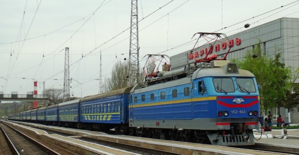 Время в пути поезда Мариуполь-Киев можно сократить на 2-3 часа максимум, - министр