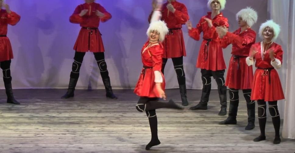 Праздник, не выходя из дома: «Мариупольское телевидение» покажет фестиваль «С Рождеством, Украина»