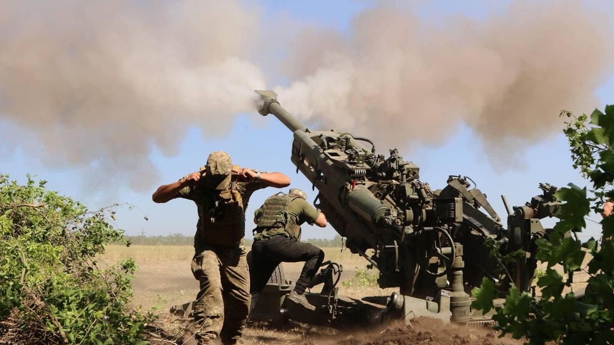 Росіяни активізували наступ на Часів Яр та прагнуть знайти нові діри в обороні – карта