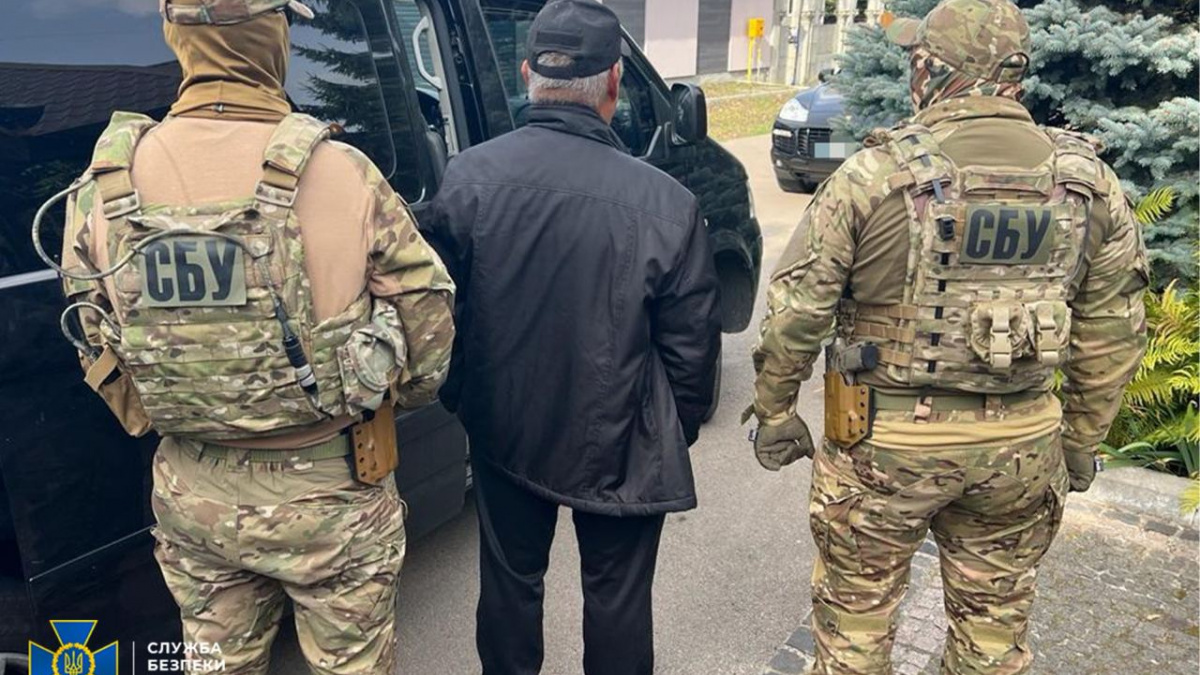 Перерахував бойовикам днр 15 млн грн: ділку з Донеччини загрожує десять років в’язниці