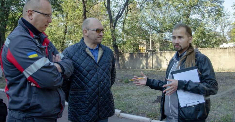 Метинвест обсудил с коллективом школы №20 локации озеленения: идет разработка проекта (ФОТО)