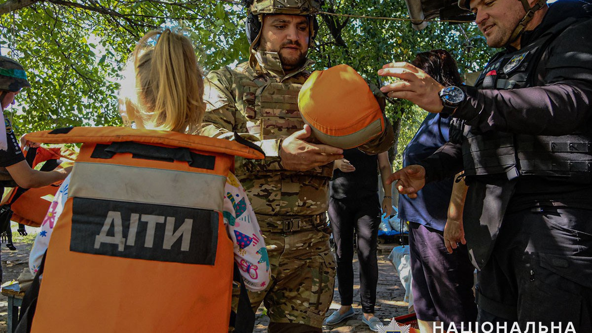 На Донеччині ще з двох громад планується обов’язкова евакуація дітей – подробиці