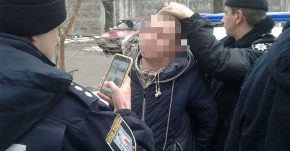 Мариупольский патрульный задержал грабителя, находясь в отпуске в Киеве (ФОТО)