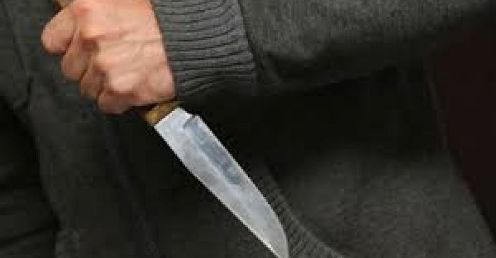 В Мариуполе вечернее застолье закончилось двумя ножевыми ранениями и смертью 