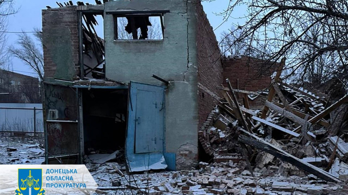 Росіяни накрили вогнем цивільних на Донеччині: пошкоджені десятки будинків, поранені троє людей