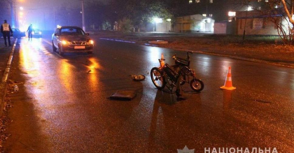 На Донетчине сбили человека в инвалидной коляске. Его госпитализировали (ФОТО)