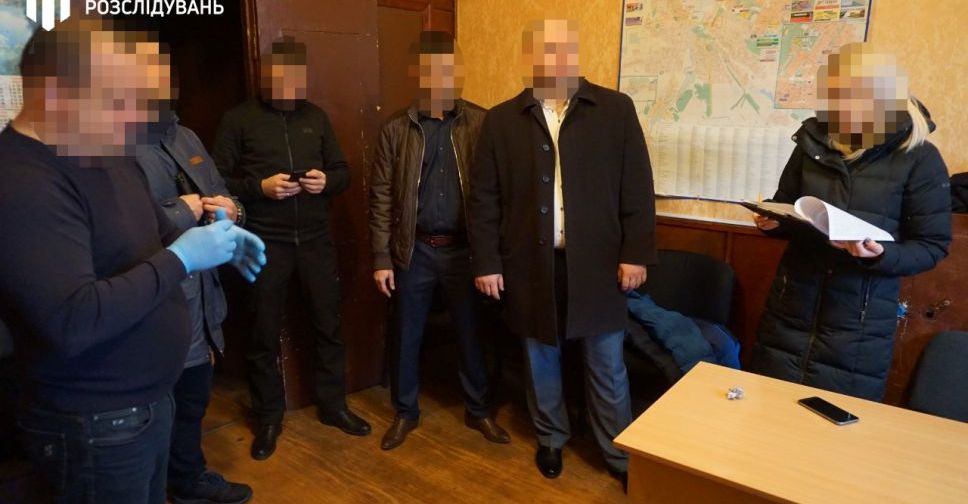 Связывали руки и душили: на Донетчине правоохранители «выбивали» признание пытками (ФОТО)